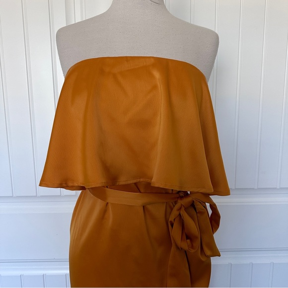 Loves + Friends Violet Midi Dress in Marigold - Picture 3 of 7